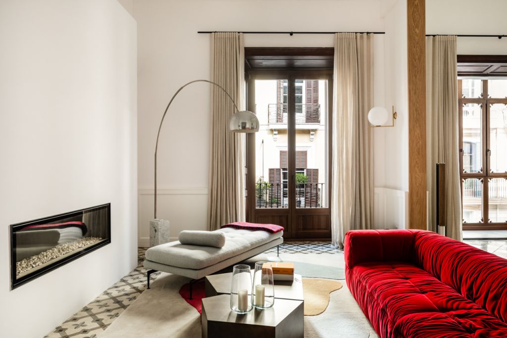 JAIME SALVÁ, Architecture & Interior Design - J1046 Queen Elizabeth House